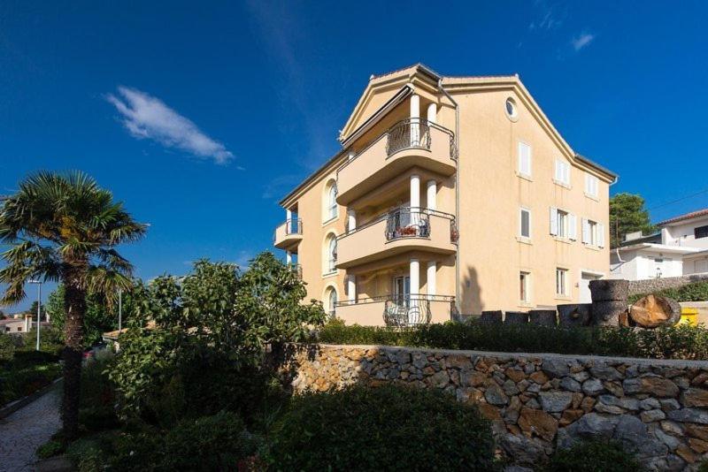 Marija F4 Apartment Krk Town Zewnętrze zdjęcie