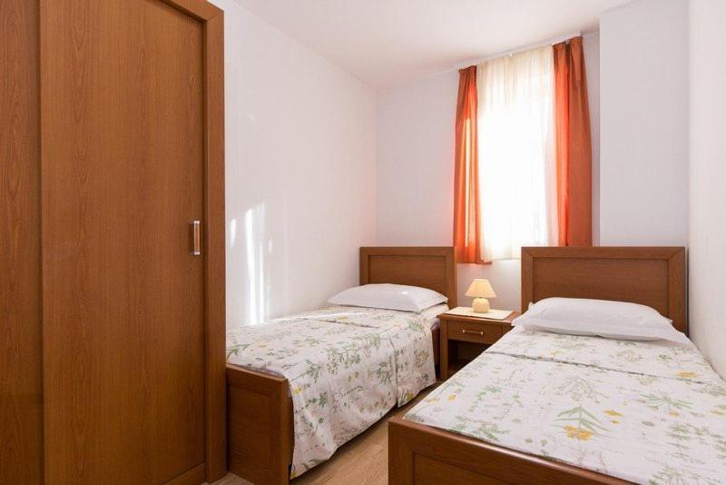Marija F4 Apartment Krk Town Zewnętrze zdjęcie