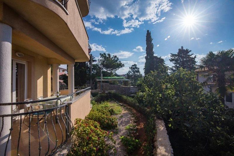Marija F4 Apartment Krk Town Zewnętrze zdjęcie